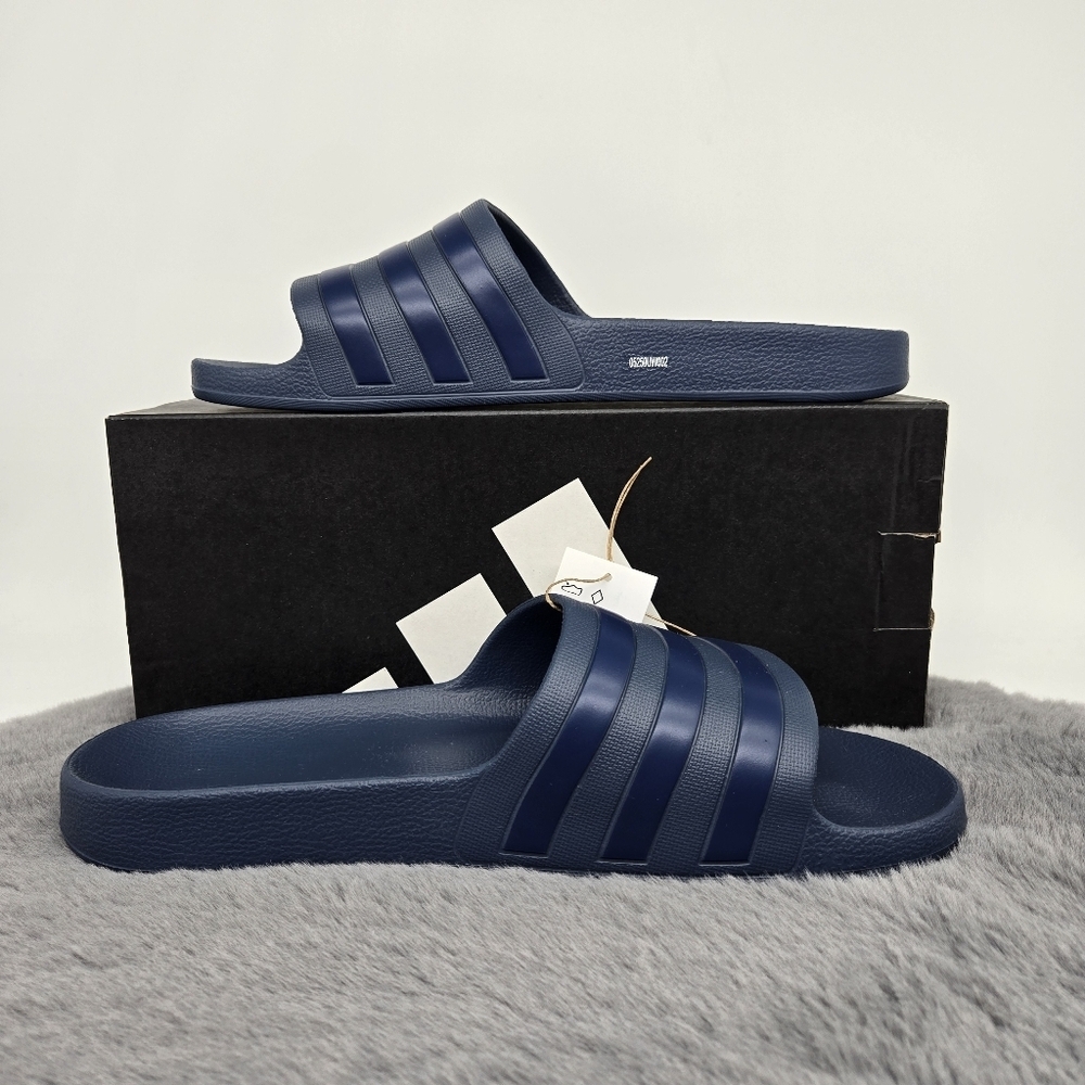 New Adidas Adilette Aqua Stripe Slides Men's Size 9 - Picture 5 of 7